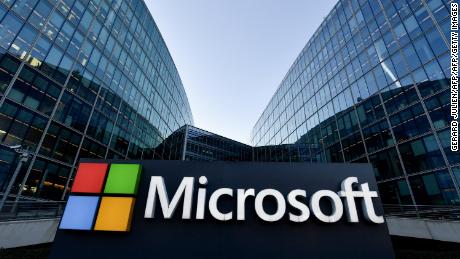 The logo of French headquarters of American multinational technology company Microsoft, is pictured outside on March 6, 2018 in Issy-Les-Moulineaux, a Paris&#39; suburb. / AFP PHOTO / GERARD JULIEN        (Photo credit should read GERARD JULIEN/AFP/Getty Images)