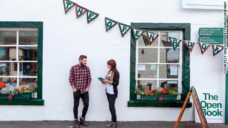 Book Lover S Vacation Work In A Scottish Bookstore For A Week Cnn Travel