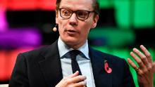 Cambridge Analytica's chief executive officer Alexander Nix gives an interview during the 2017 Web Summit in Lisbon on November 9, 2017. 
Europe's largest tech event Web Summit is being held at Parque das Nacoes in Lisbon from November 6 to November 9.  / AFP PHOTO / PATRICIA DE MELO MOREIRA        (Photo credit should read PATRICIA DE MELO MOREIRA/AFP/Getty Images)