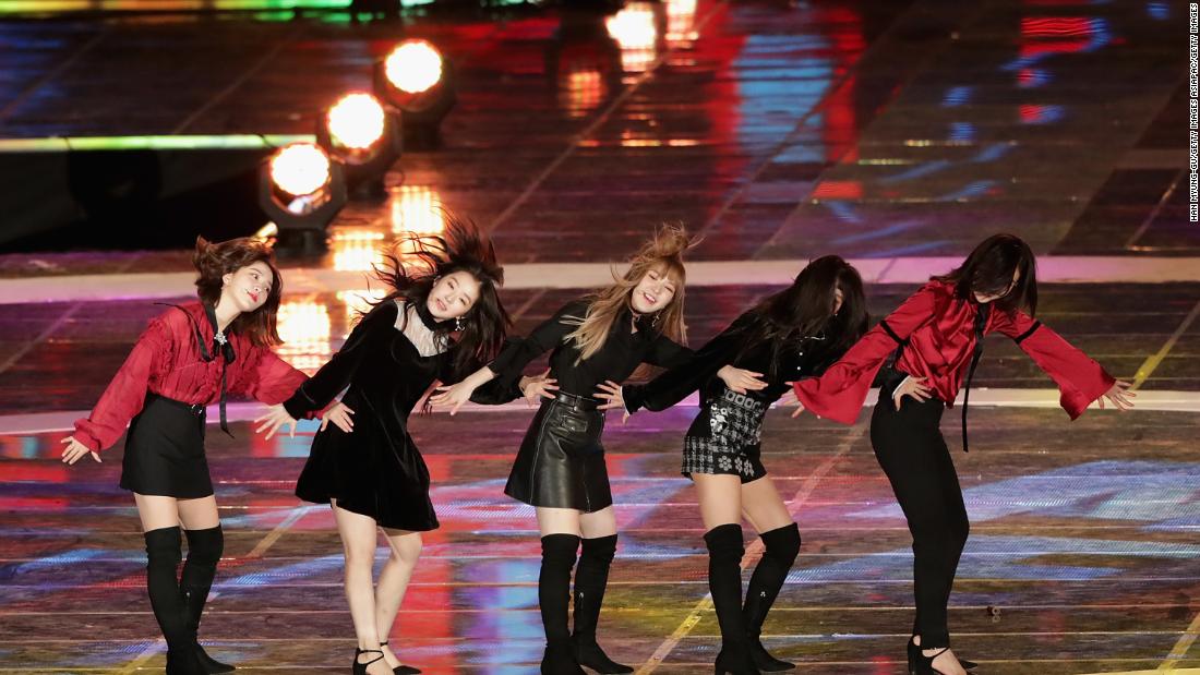 K Pop Stars To Perform In North Korea In Art Troupe Visit Cnn 