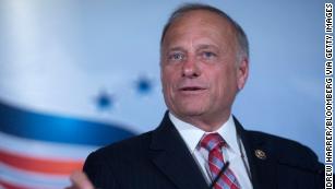 Ο εκπρόσωπος Steve King, ένας Ρεπουμπλικανός από την Αϊόβα, μιλάει κατά τη διάρκεια του "Road to Majority" του Συνασπισμού πίστης και ελευθερίας.  νομοθετικό γεύμα στην Ουάσιγκτον, DC, ΗΠΑ, την Πέμπτη 18 Ιουνίου 2015. Η ετήσια πίστη &  Το συνέδριο της πολιτικής συνασπισμού για την ελευθερία δίνει στους κορυφαίους προεδρικούς υποψηφίους καθώς και σε μακριές βολές την ευκαιρία να συναγωνιστούν για τη μεγάλη ευαγγελική χριστιανική βάση στον γεμάτο δημοκρατικό πρωτογενή διαγωνισμό.  Φωτογράφος: Andrew Harrer / Bloomberg μέσω Getty Images