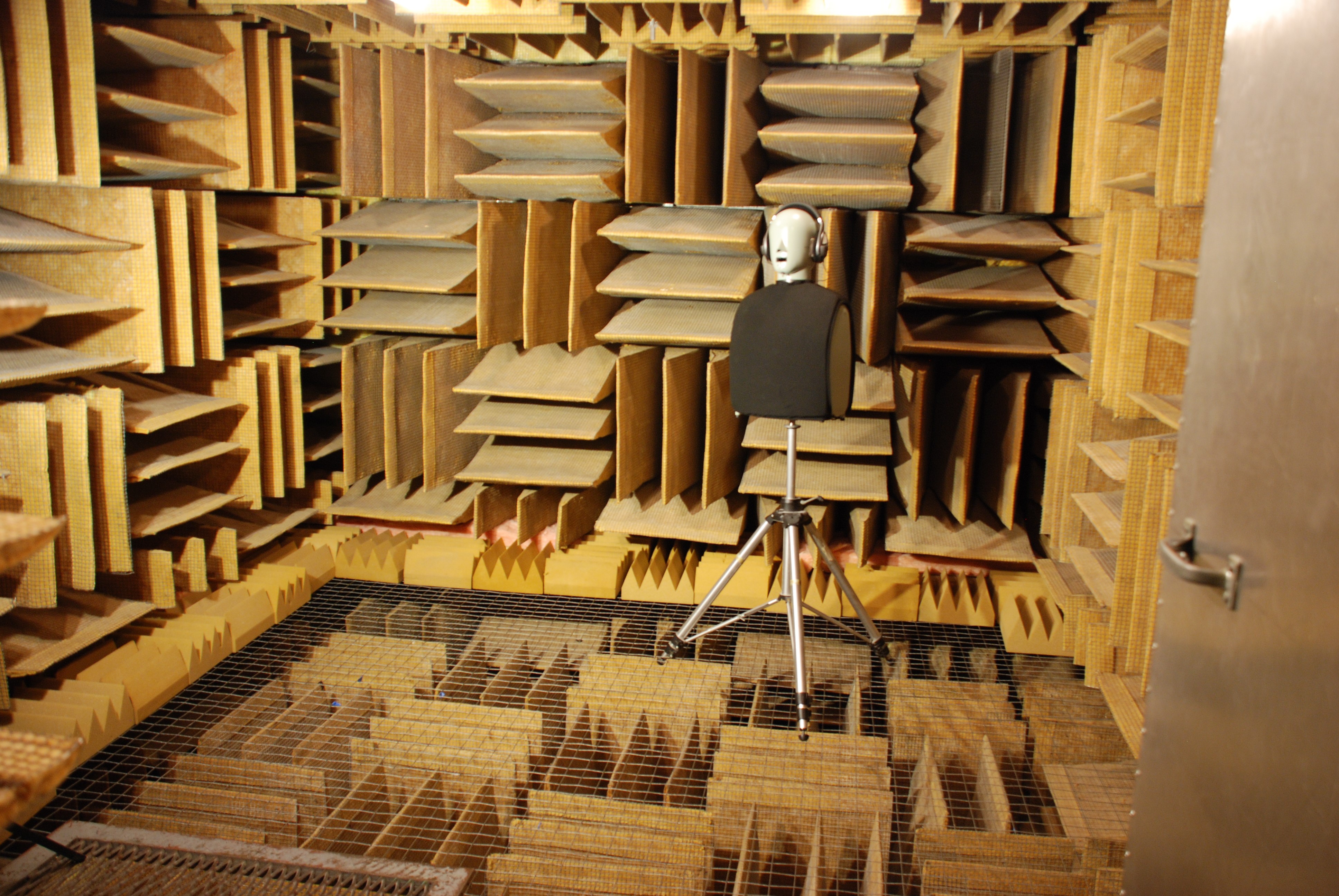 How To Do The Quietest Room In The World Challenge at Valeria Sturm blog