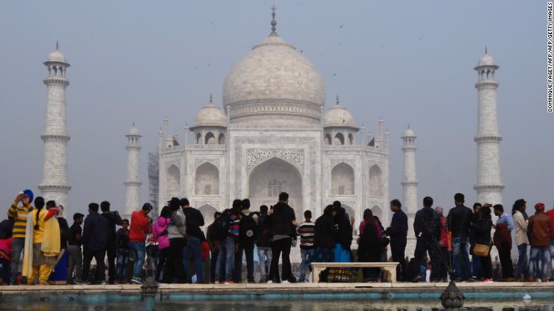 Taj Mahal Gets Its Own Air Purifiers As India S Smog Worsens Cnn Travel