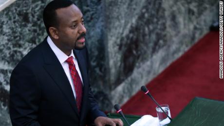 Ethiopia&#39;s parliament swears in new prime minister