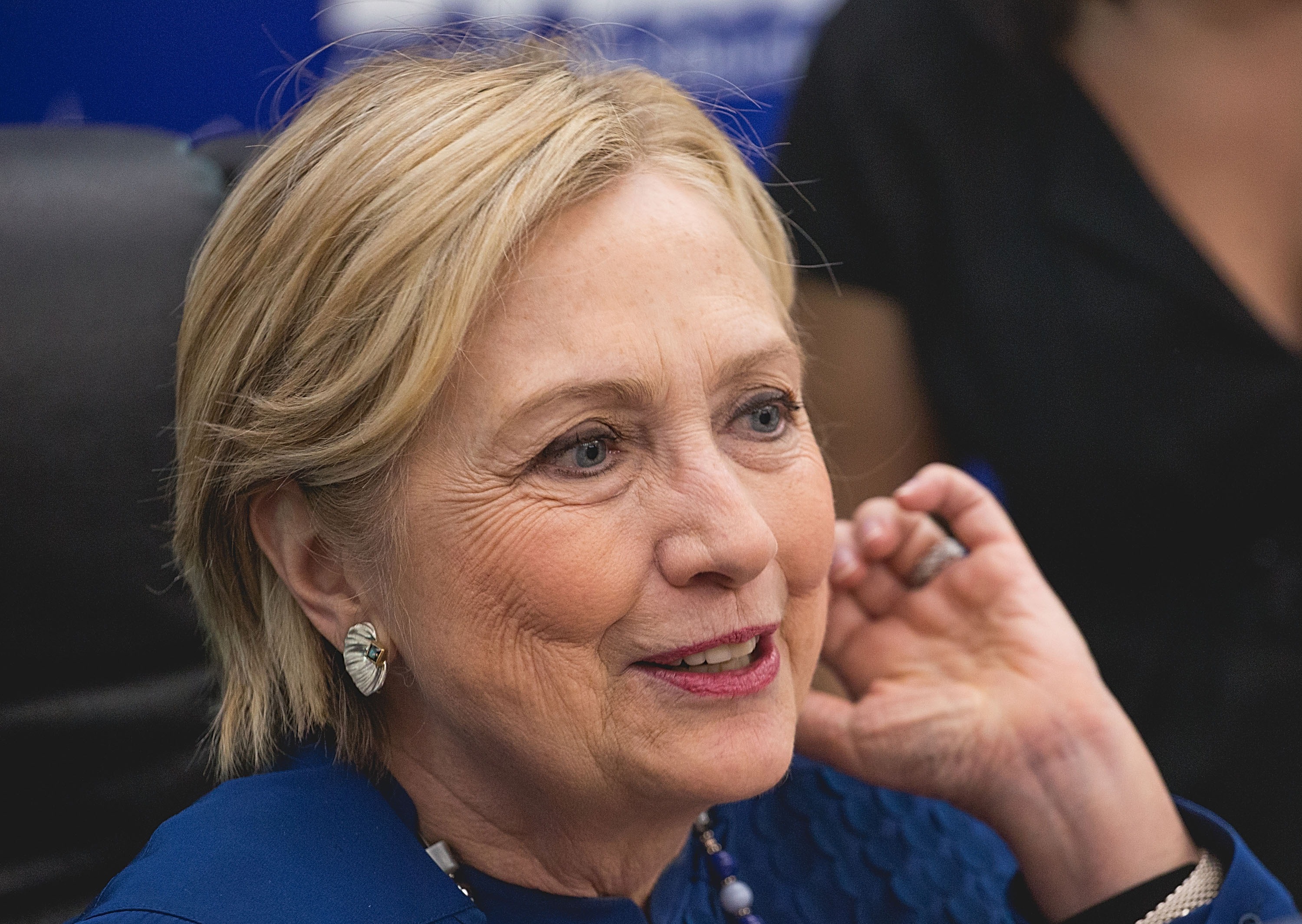 hillary clinton has changed her twitter bio and it does not start with wife cnn