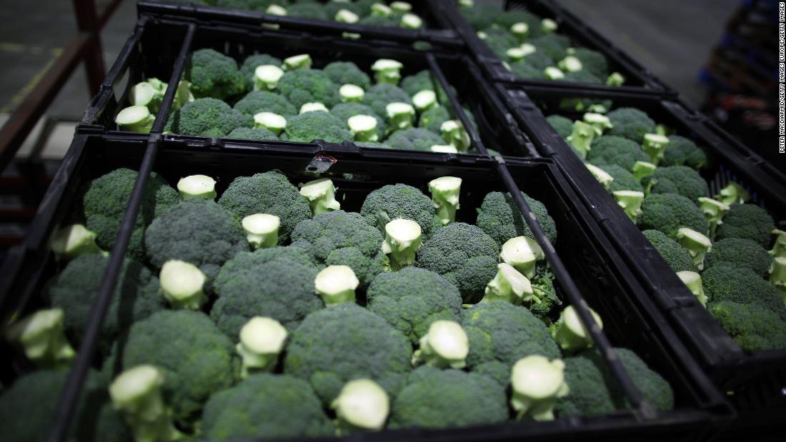 Last but not least, broccoli found its way onto the list of cleanest produce. Seven out of 10 samples showed no pesticide residue, while only one in 10 contained more than one pesticide.