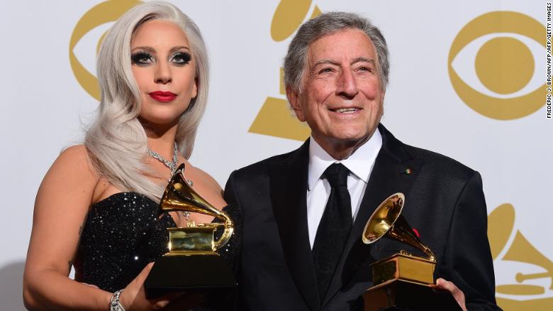 Lady Gaga heartbroken over Tony Bennett’s battle with Alzheimers