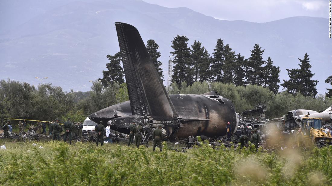 Hundreds Killed In Plane Crash Cnn Video