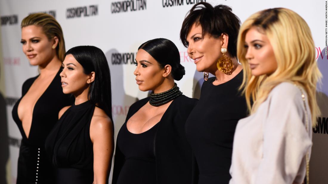 Kardashians Keeping Up During Khloé Drama Cnn