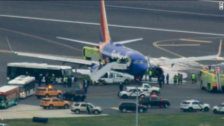 NTSB: Engine in deadly Southwest jet incident missing a fan blade