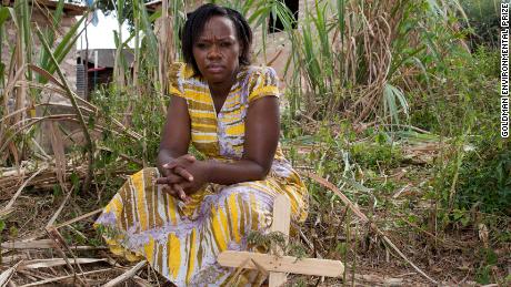 The woman risking her life to save a village from lead poisoning