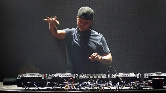 Avicii S New Song Talks About Sleepless Nights And A Restless Mind