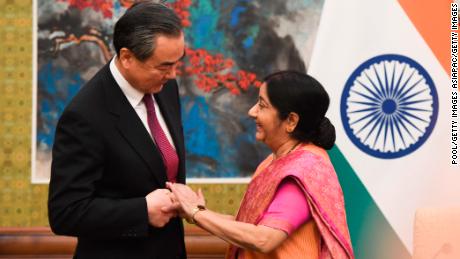 India&#39;s Narendra Modi to meet China&#39;s Xi Jinping as ties thaw