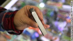 FDA &#39;blitz&#39; aimed at reducing youths&#39; use of Juul, other e-cigarettes
