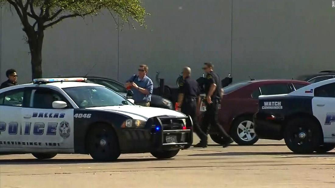 Dallas Shooting Two Police Officers Shot Man Arrested Cnn 