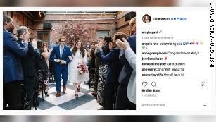 SNL star Aidy Bryant is married CNN