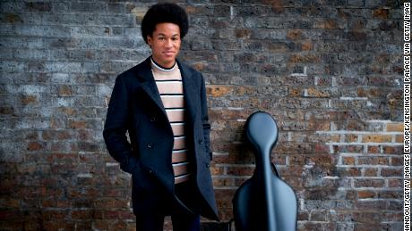 Sheku Kanneh-Mason, royal wedding cellist, gives breathtaking performance