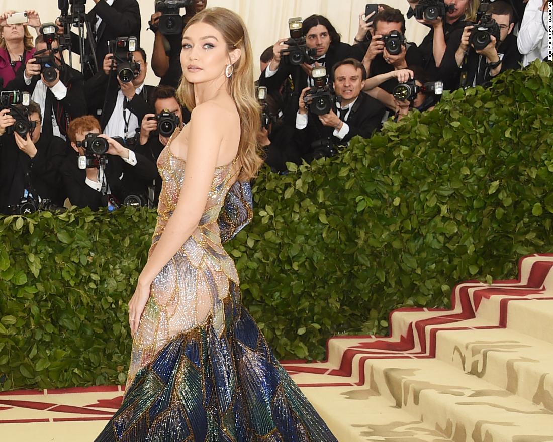 Blake lively met gala hotsell dress 2018