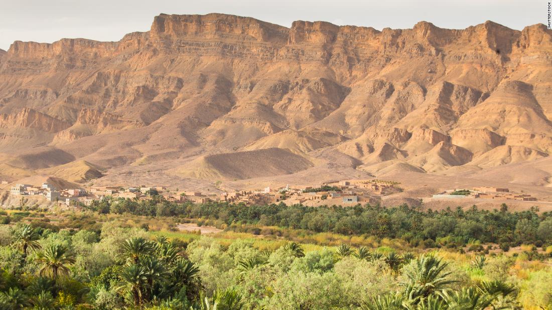 &lt;strong&gt;Draa Valley, Morocco:&lt;/strong&gt; Date palms and kasbahs make a good team in the Draa Valley, a fertile band that cuts through desert plateau. Hikers and trekkers are rewarded with some of Morocco&#39;s most beautiful scenery.