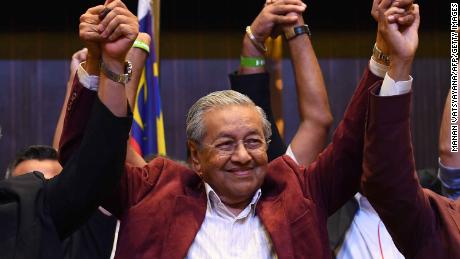 Mahathir Mohamad: The world&#39;s oldest leader