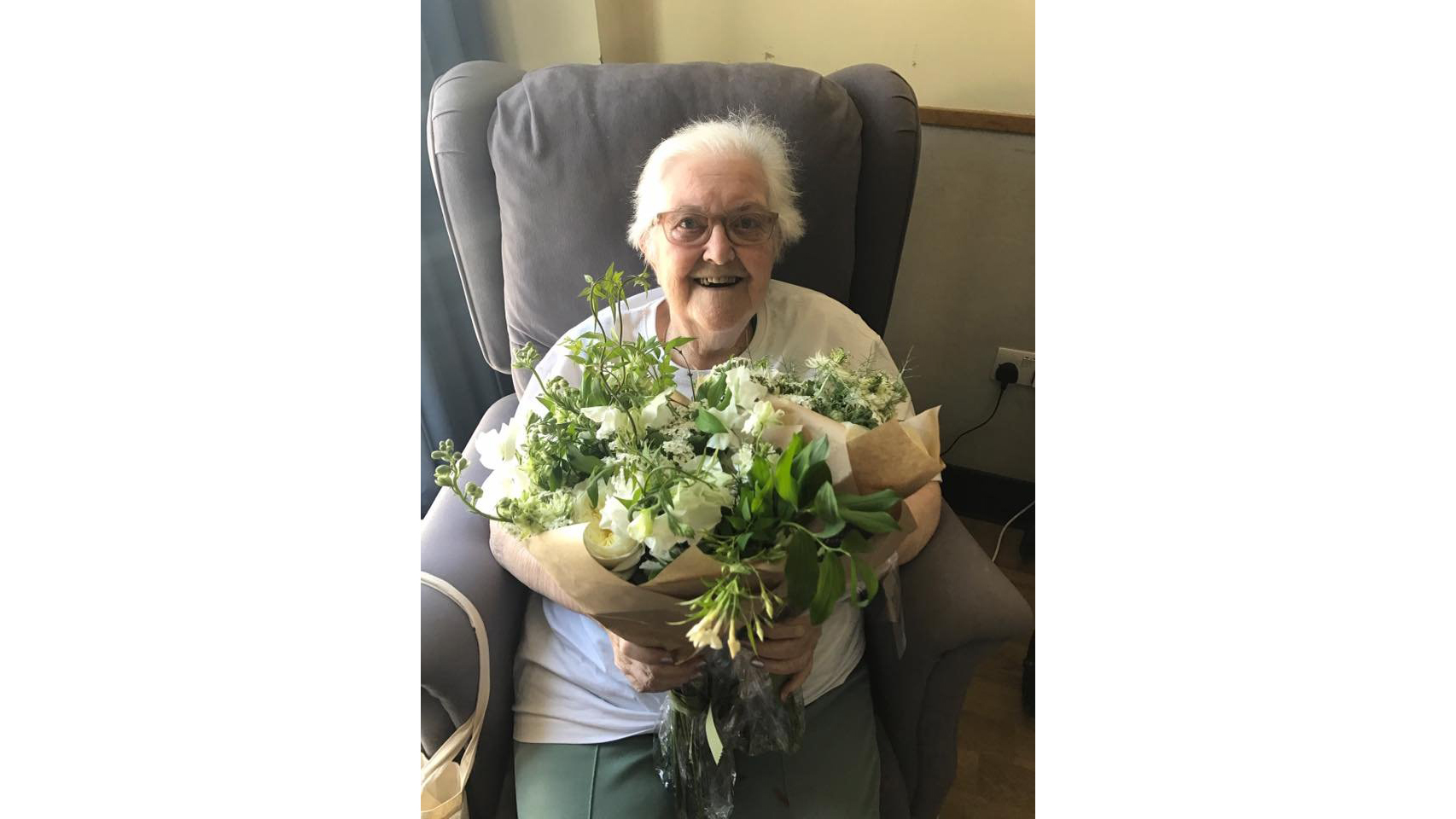 Royal Wedding Flowers Donated To London Hospice Cnn