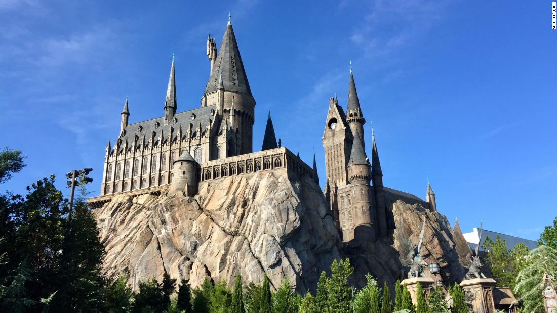 'Hagrid' roller coaster opens as 'Harry Potter' fans take on 10-hour