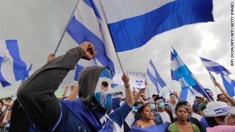 Nicaragua using &#39;shoot to kill&#39; strategy on protesters, Amnesty International says 