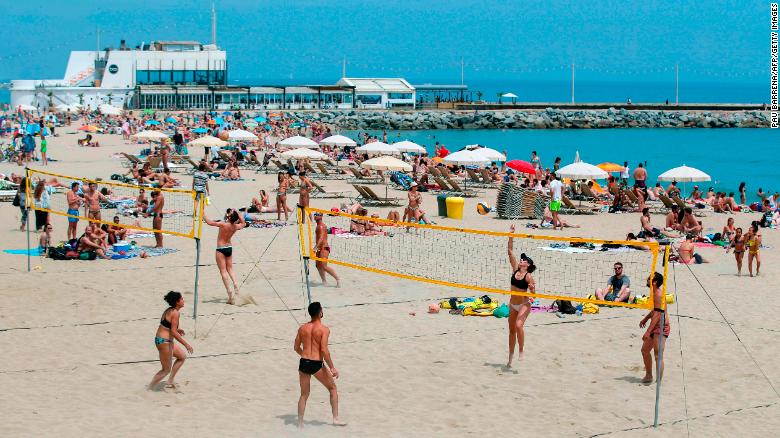 Barcelona Beaches Your Guide To Picking The Best Stretch Of Sand Cnn Travel