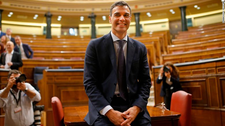Incoming Spanish Prime Minister Pedro Sánchez&#39;s Socialist party has only 84 seats in the country&#39;s 350-seat Parliament.