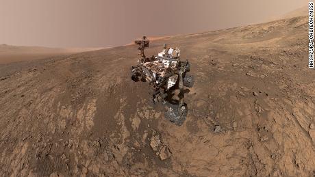 NASA's Curiosity rover finds organic matter on Mars