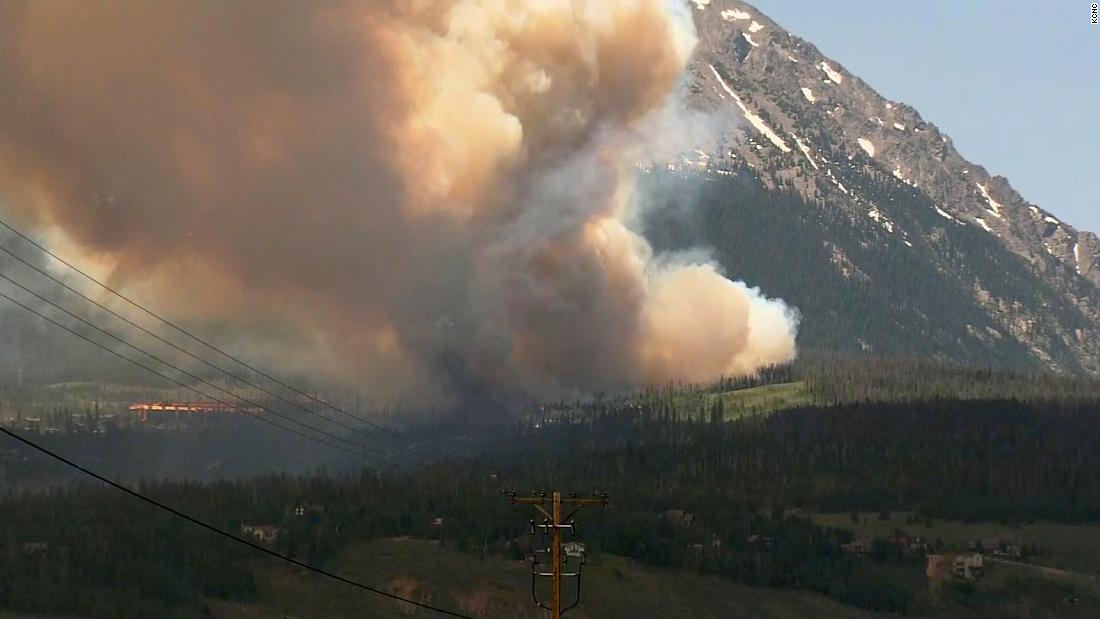 Colorado fire grows, prompts evacuation CNN