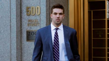 Fyre Festival organizer led scam ticket scheme while out on bail, prosecutors say