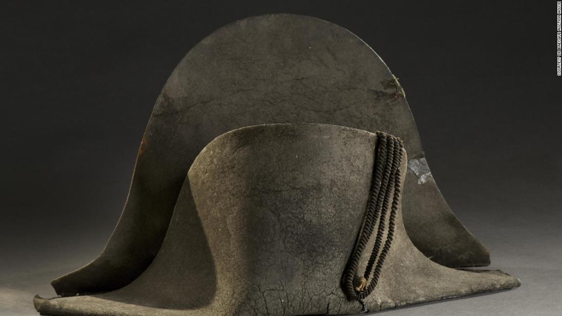 Napoleon&amp;#39;s hat from Waterloo sells for over $400,000 at auction - CNN Style