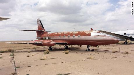See photos of Elvis Presley&#39;s abandoned private jet 
