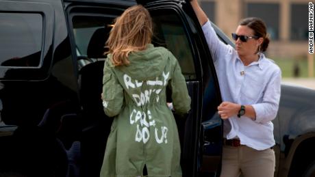 Melania dons jacket saying &#39;I really don&#39;t care. Do U?&#39; ahead of her border visit -- and afterward