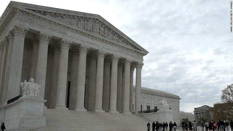 Supreme Court upholds Trump's travel ban