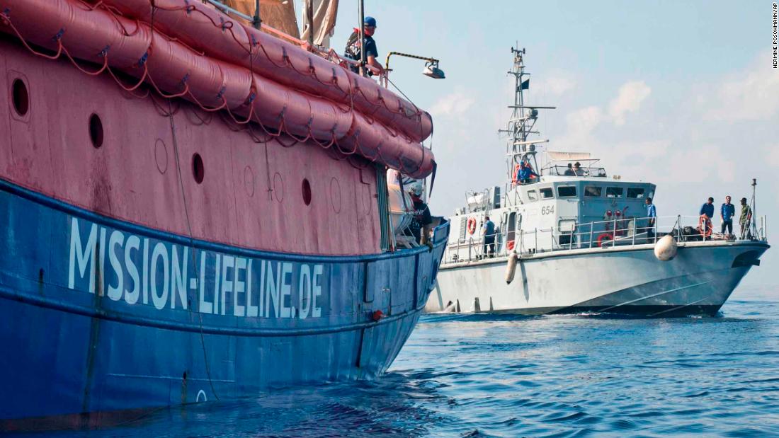 European MPs spend night on migrant ship in desperate bid to secure dock
