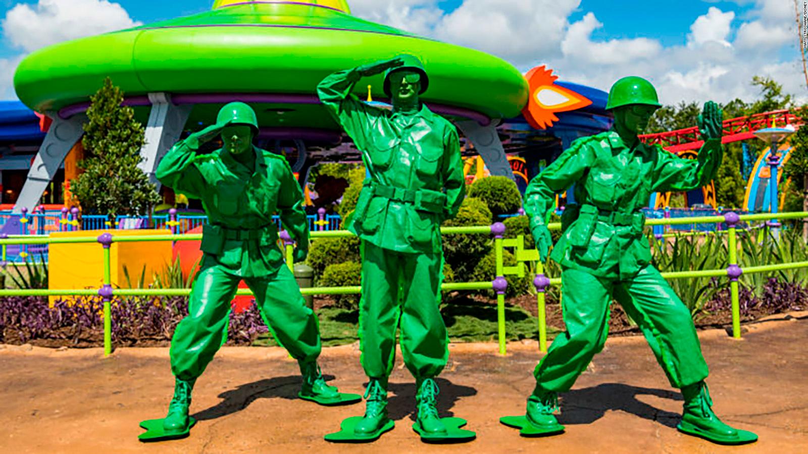 disneyland toy soldiers