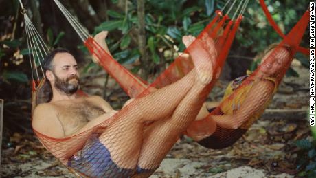 Richard Hatch and Susan Hawk during the first season of &#39;Survivor&#39; in 2000. (Photo by CBS via Getty Images) 