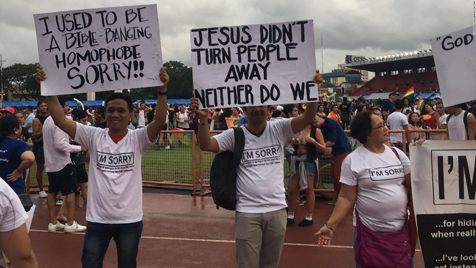 These Christians Attended A Pride Parade To Apologize For How Theyve