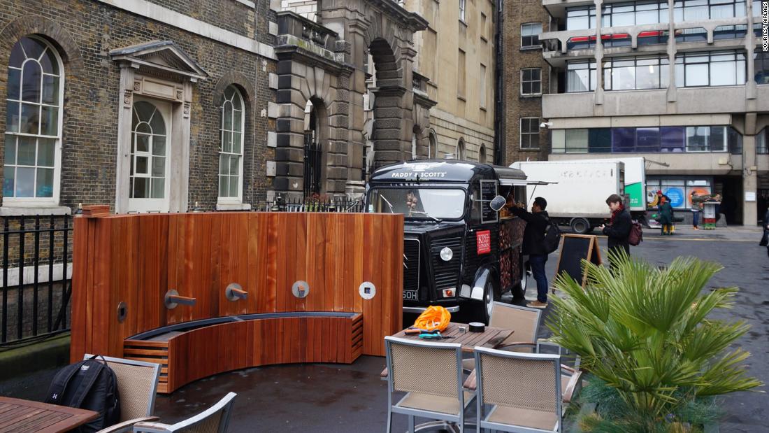 Airlabs has applied the same technology used in the Norwegian dome on a prototype park bench in London. The bench is fitted with filters to remove dangerous pollutants from the air.