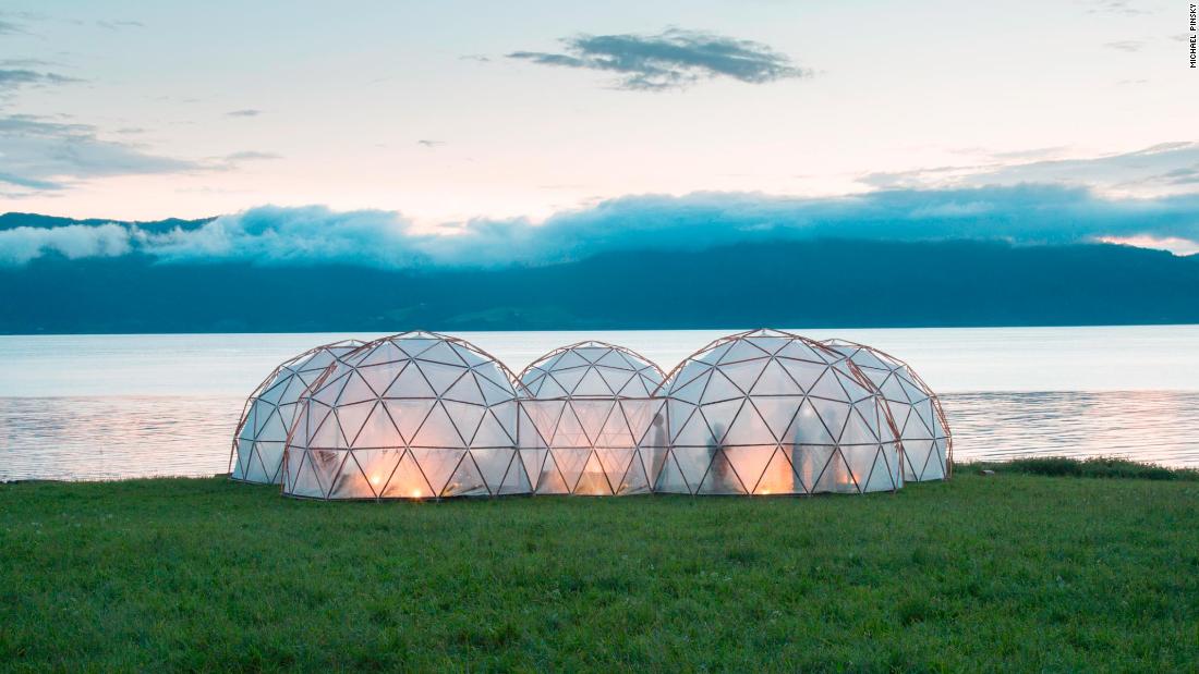 The remaining four domes give visitors a taste of four of the world&#39;s most polluted cities -- London, Beijing, Sao Paulo and New Delhi. 