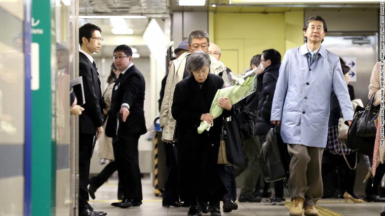 Shizue Takahashi, whose husband was killed by doomsday cult Aum Shinrikyo&#39;s sarin nerve gas attack while on duty at Tokyo Metro Kasumigaseki Station attends a memorial on March 20, 2018 in Tokyo, Japan.