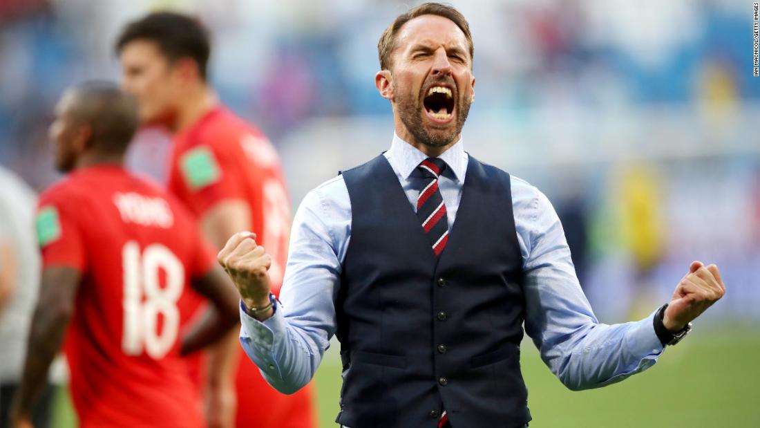 English manager Gareth Southgate celebrates his team&#39;s win. 