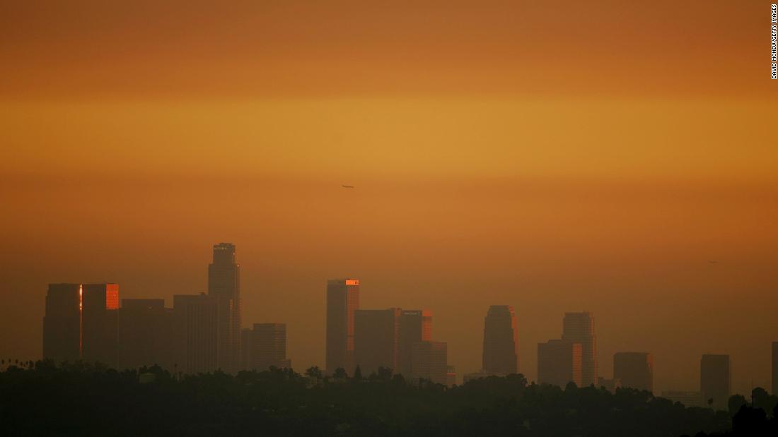 Thousands without power in Los Angeles after high demand due to heat wave
