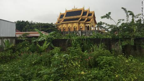 The Wat Mai Loong-Khan temple, located close to Ake&#39;s cousin Thamma Kantawong&#39;s house. Mae Sai is dotted with Buddhist temples and monuments.