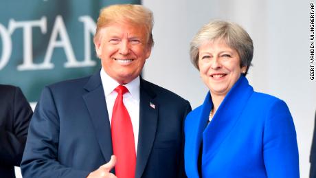 Trump detonates Brexit bomb in Britain visit