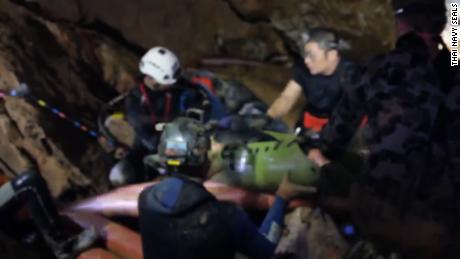 Thai boys rescue video 