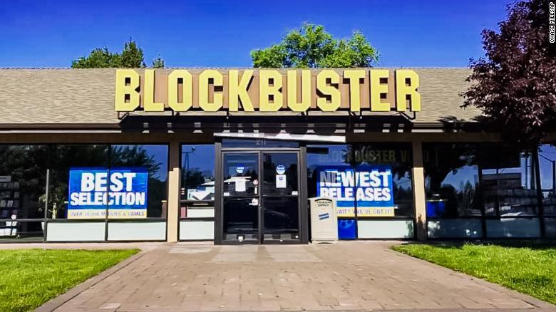 After Sunday, this video store in Bend, Oregon, will be the last remaining Blockbuster in the US.