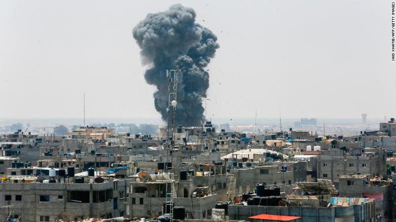 180714082534-02-gaza-airstrikes-071418-exlarge-169.jpg